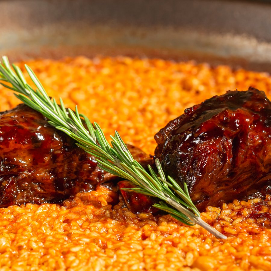 Arroz TATEL con costilla de vacuno